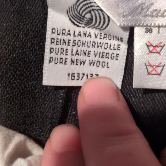 MaxMara Virgin Wool Gray Pleated Trousers Size 6 - Picture 5 of 10